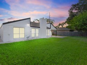 4832 Whispering Falls Drive, Houston TX 77084