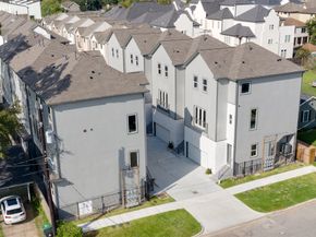 1541 W 22nd Street, Houston TX 77008
