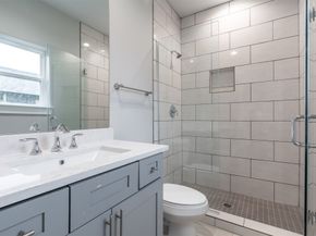 1541 W 22nd Street, Houston TX 77008
