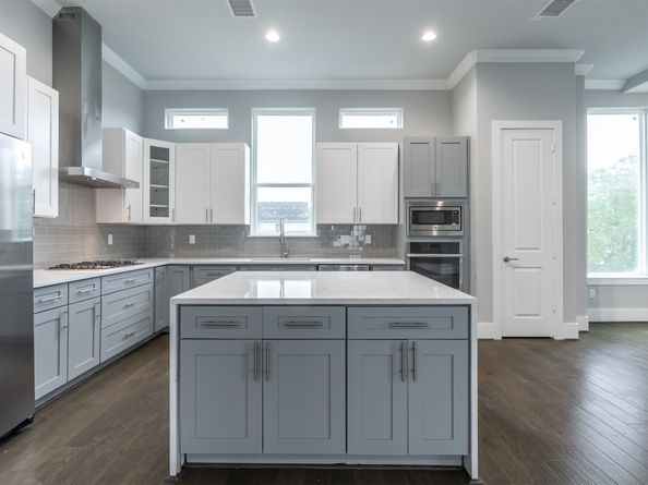 1541 W 22nd Street, Houston TX 77008