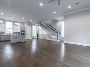 1541 W 22nd Street, Houston TX 77008