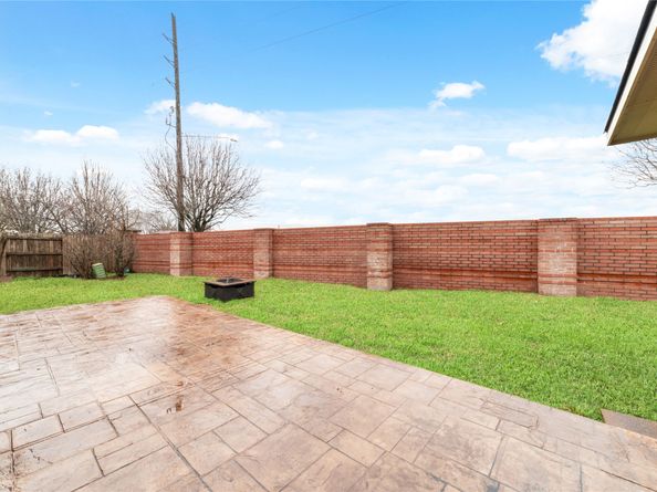 17106 Simon Court, Richmond TX 77407