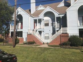 14550 Fonmeadow Drive 801, Houston TX 77035