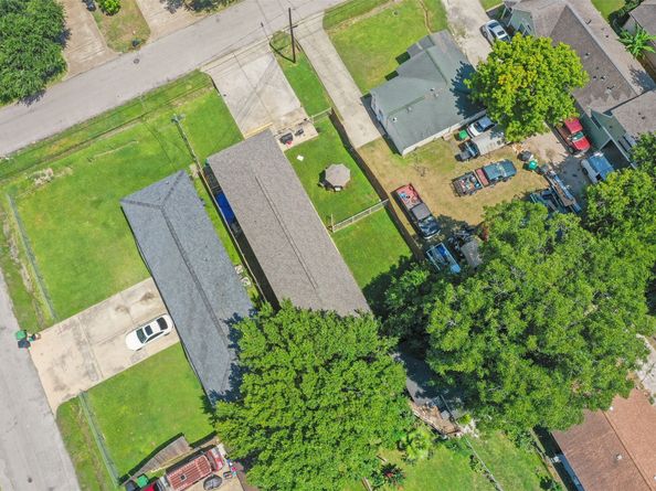 8202 Cannon Street A/B, Houston TX 77051