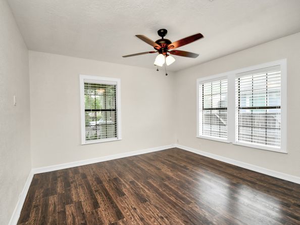 106 Kemton Street, Houston TX 77012