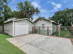 106 Kemton Street, Houston TX 77012