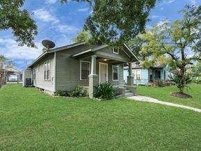106 Kemton Street, Houston TX 77012