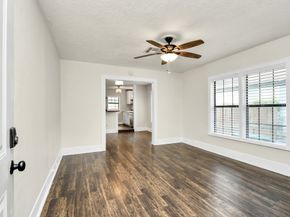 106 Kemton Street, Houston TX 77012