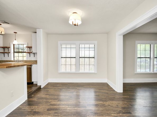 106 Kemton Street, Houston TX 77012