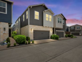 3104 Planters Peak Drive
