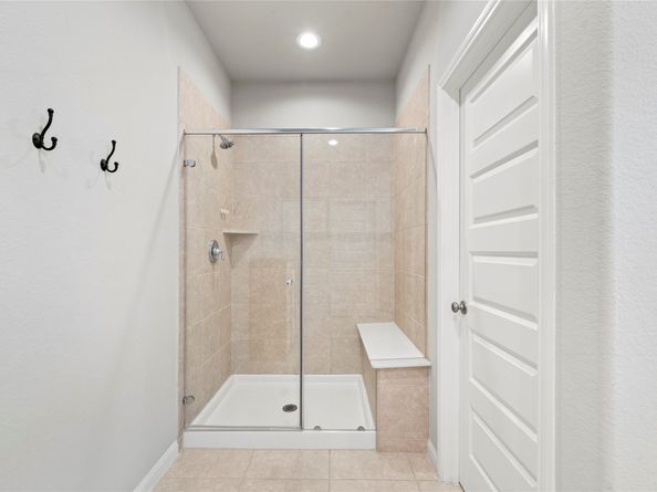 3104 Planters Peak Drive, Houston TX 77080