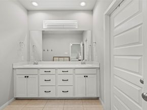 3104 Planters Peak Drive, Houston TX 77080