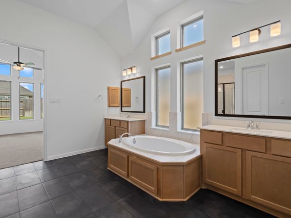32319 Mossy Pine Way, Conroe TX 77385