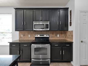 2 Craven Park Court, Magnolia TX 77354
