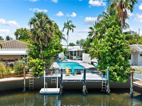 2801 NE 59th St, Fort Lauderdale FL 33308
