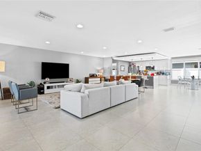 2801 NE 59th St, Fort Lauderdale FL 33308
