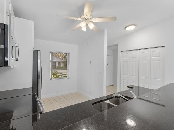 8637 Sunbird Place, Boca Raton FL 33496