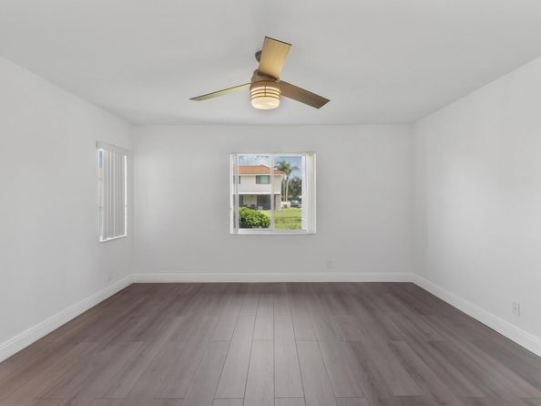 8637 Sunbird Place, Boca Raton FL 33496