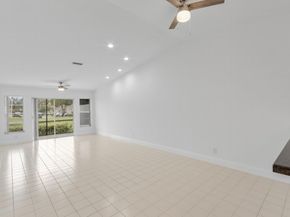 8637 Sunbird Place, Boca Raton FL 33496