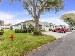 8637 Sunbird Place, Boca Raton FL 33496