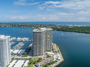 100 Lakeshore Drive 1753, North Palm Beach FL 33408
