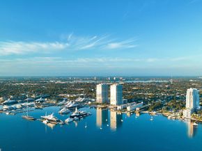 4714 N Flagler Drive 803, West Palm Beach FL 33407