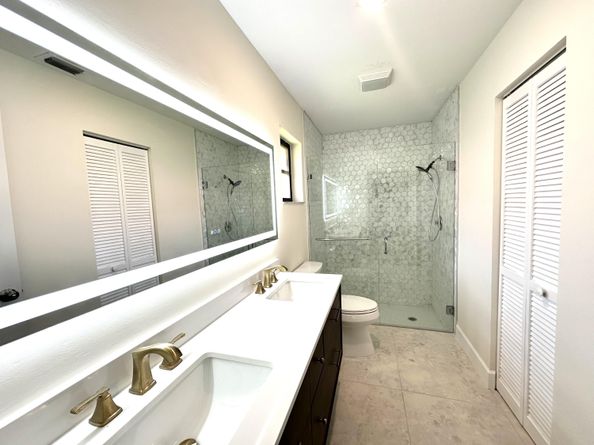 6410 Royal Manor Circle, Delray Beach FL 33484