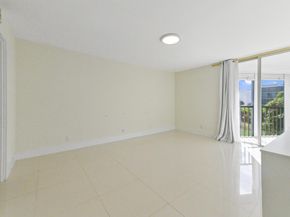 198 NW 67th Street 302, Boca Raton FL 33487