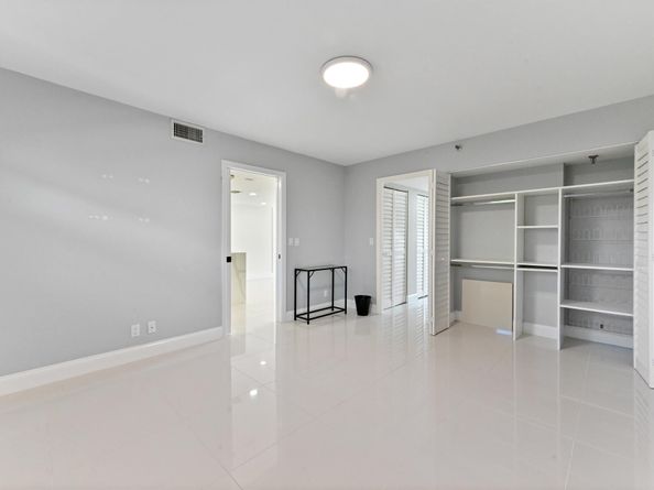198 NW 67th Street 302, Boca Raton FL 33487
