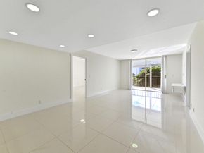 198 NW 67th Street 302, Boca Raton FL 33487