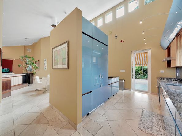 2631 Okeechobee Lane, Fort Lauderdale FL 33312