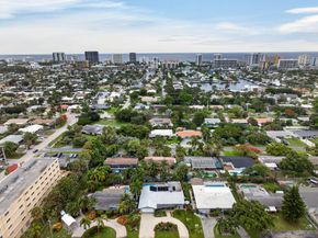 949 NE 25th Avenue, Pompano Beach FL 33062