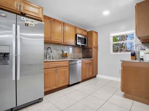 8331 Sands Point Boulevard C308, Tamarac FL 33321