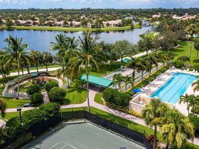 8413 Cozumel Lane, Wellington FL 33414