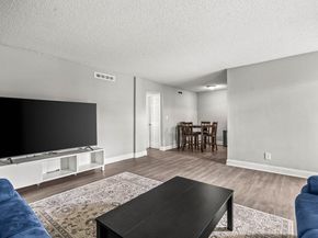 6900 SW 39th Street 101j, Davie FL 33314