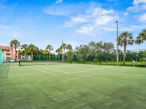 6900 SW 39th Street 101j, Davie FL 33314