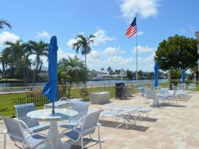 745 SE 19th Avenue 114, Deerfield Beach FL 33441