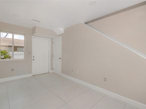 811-817 NW 3rd Avenue, Fort Lauderdale FL 33311