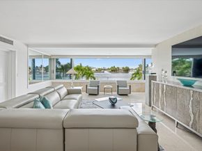 215 N Birch Road A2, Fort Lauderdale FL 33304