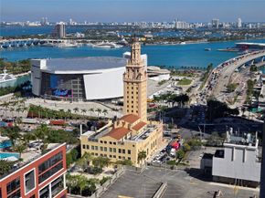 121 NE 5 Street 2908, Miami FL 33132