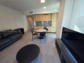 121 NE 5 Street 2908, Miami FL 33132