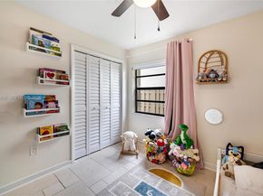 1110 Cedar Creek Way, Davie FL 33325