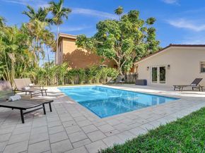 1043 N Victoria Park Road 12, Fort Lauderdale FL 33304