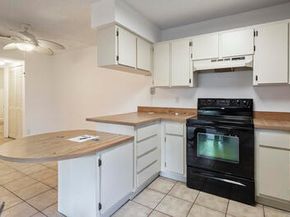 2561 NW 99th Avenue, Coral Springs FL 33065