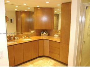 1717 N Bayshore Drive A1734, Miami FL 33132