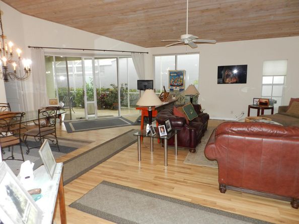 9198 Heathridge Drive, West Palm Beach FL 33411