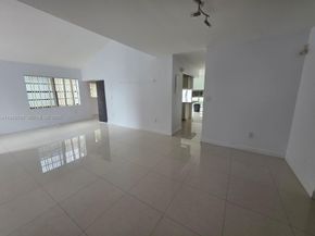 710 SW 99th Ct Circle, Miami FL 33174