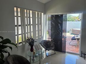 710 SW 99th Ct Circle, Miami FL 33174