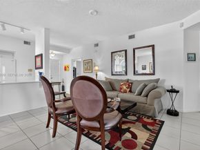 8033 Aberdeen Drive 102, Boynton Beach FL 33472