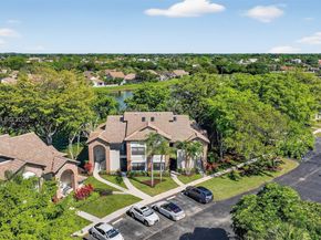 8033 Aberdeen Drive 102, Boynton Beach FL 33472